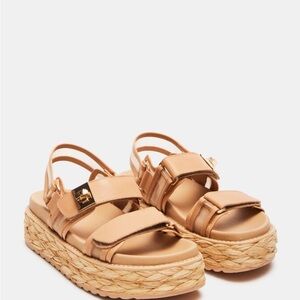 Steve Madden Bigmona platforms tan smooth